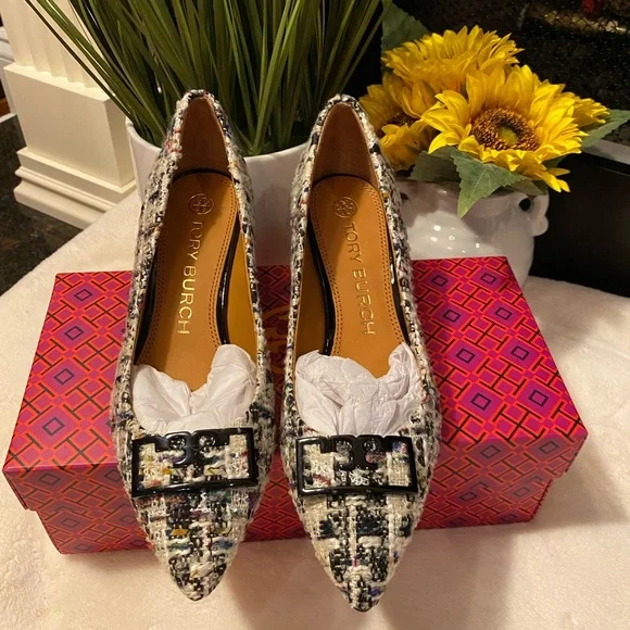 Tory Burch GIGI Tweed Pointy Toe Pump - Picture 2 of 10